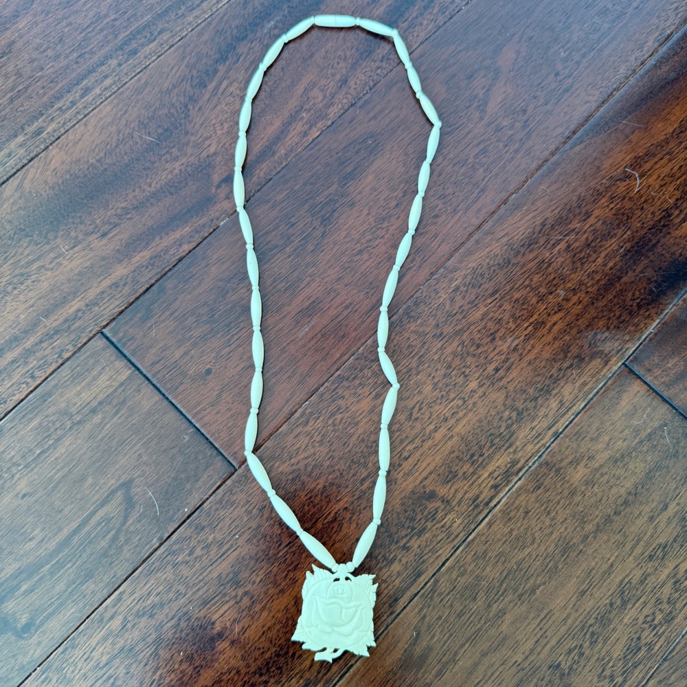Vintage Carved Bone Style Rose Pendant Necklace Cream Floral Artisan Boho